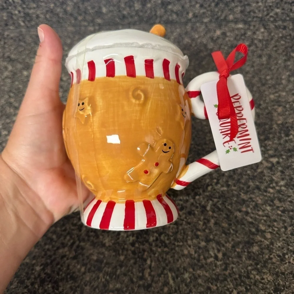 Christmas Gingerbread Ceramic Mug With Whipped Cream Topper